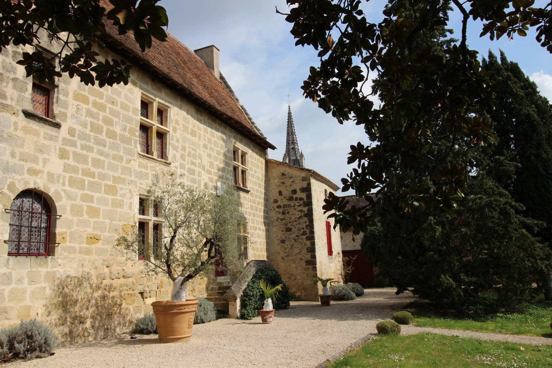 Vente manoir XIIIe siècle proche marmande LOT-ET-GARONNE