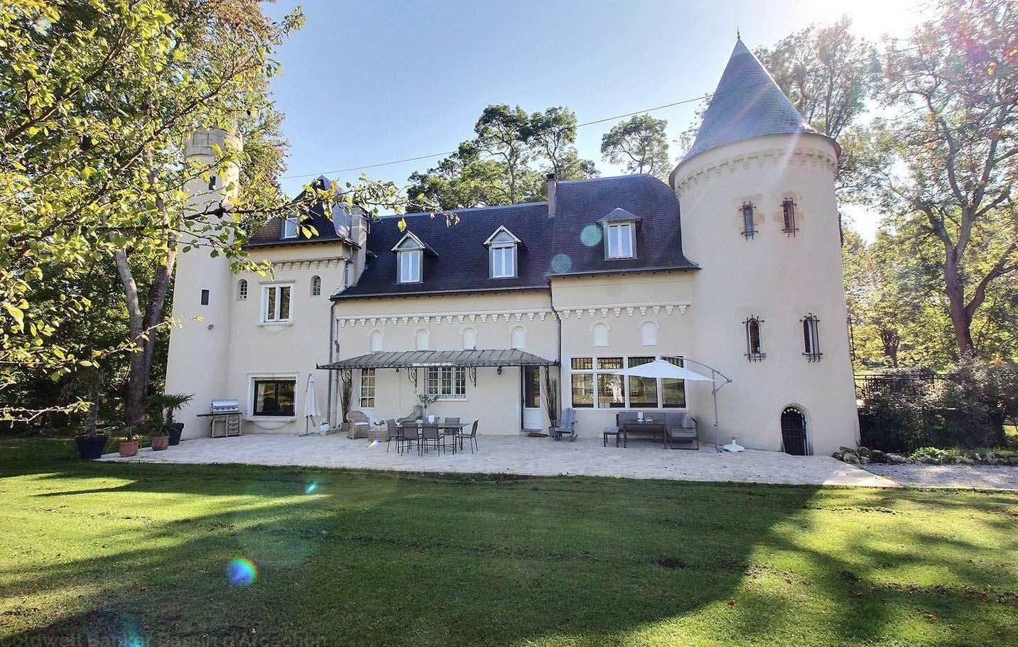 Chateau a vendre près de bordeaux yvrac