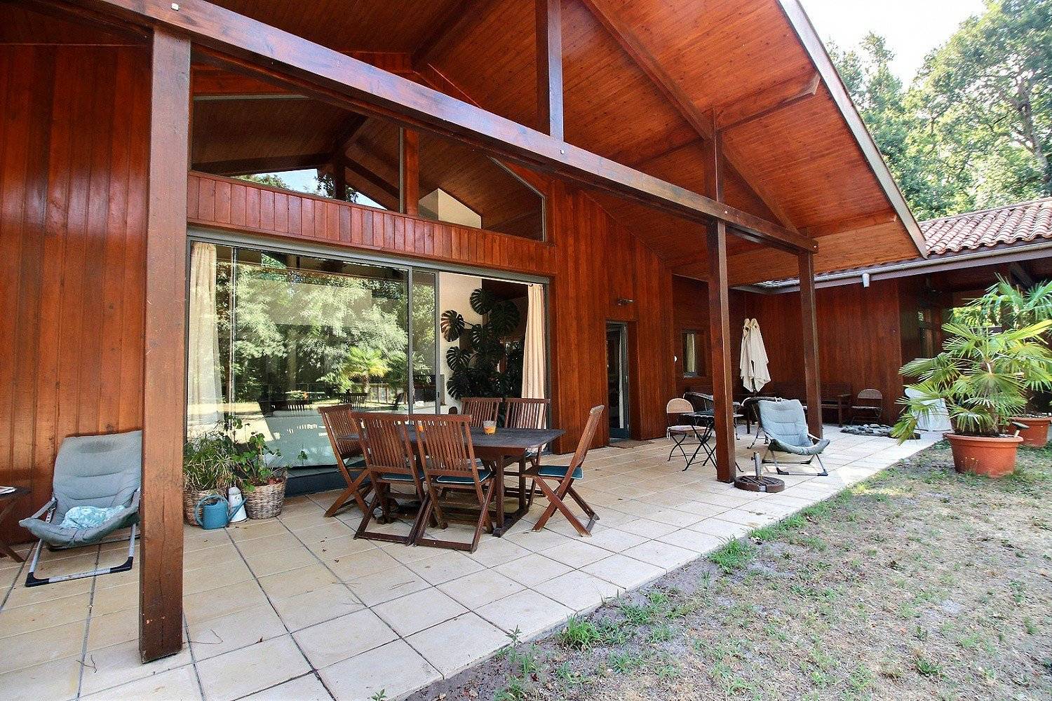 villa unique à vendre à cestas