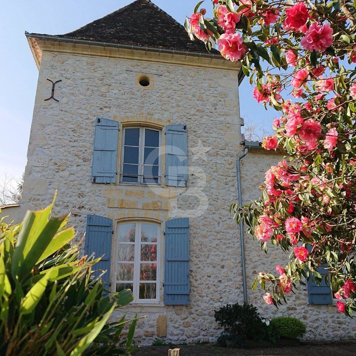 Recherche belle propriété XVIIIe siècle dans son parc de 1,8 hectares à 20 minutes de Saint-Emilion