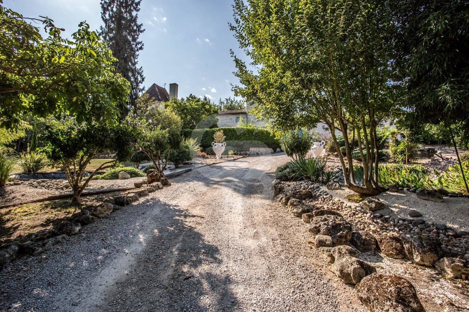 Belle propriété XVIIIe siècle dans son parc de 1,8 hectares - proche Saint-Emilion