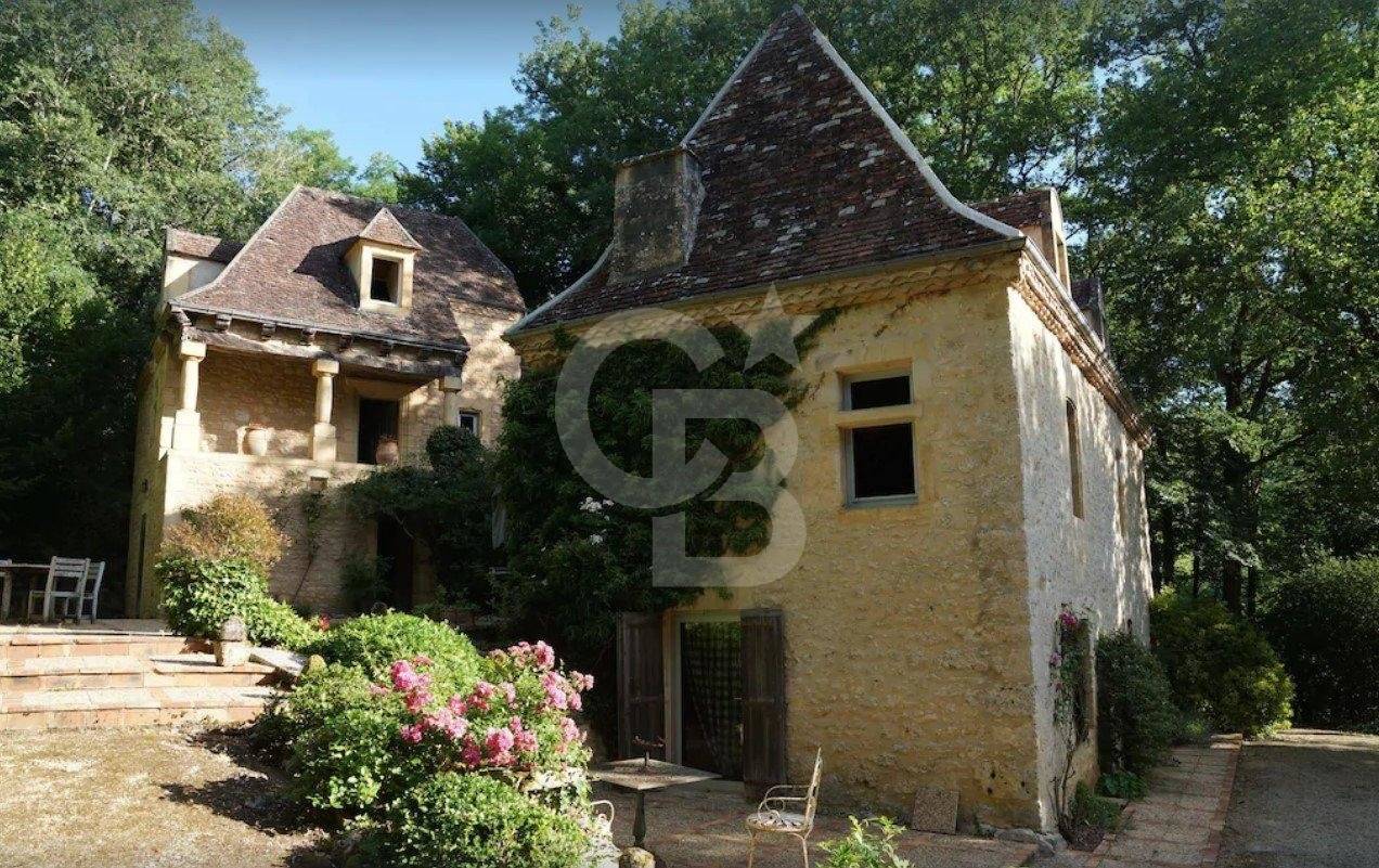 Achat Charmante propriété avec piscine PROCHE SARLAT DORDOGNE