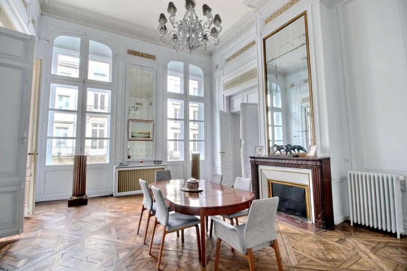 Appartement d'exception - Bordeaux Triangle d'or