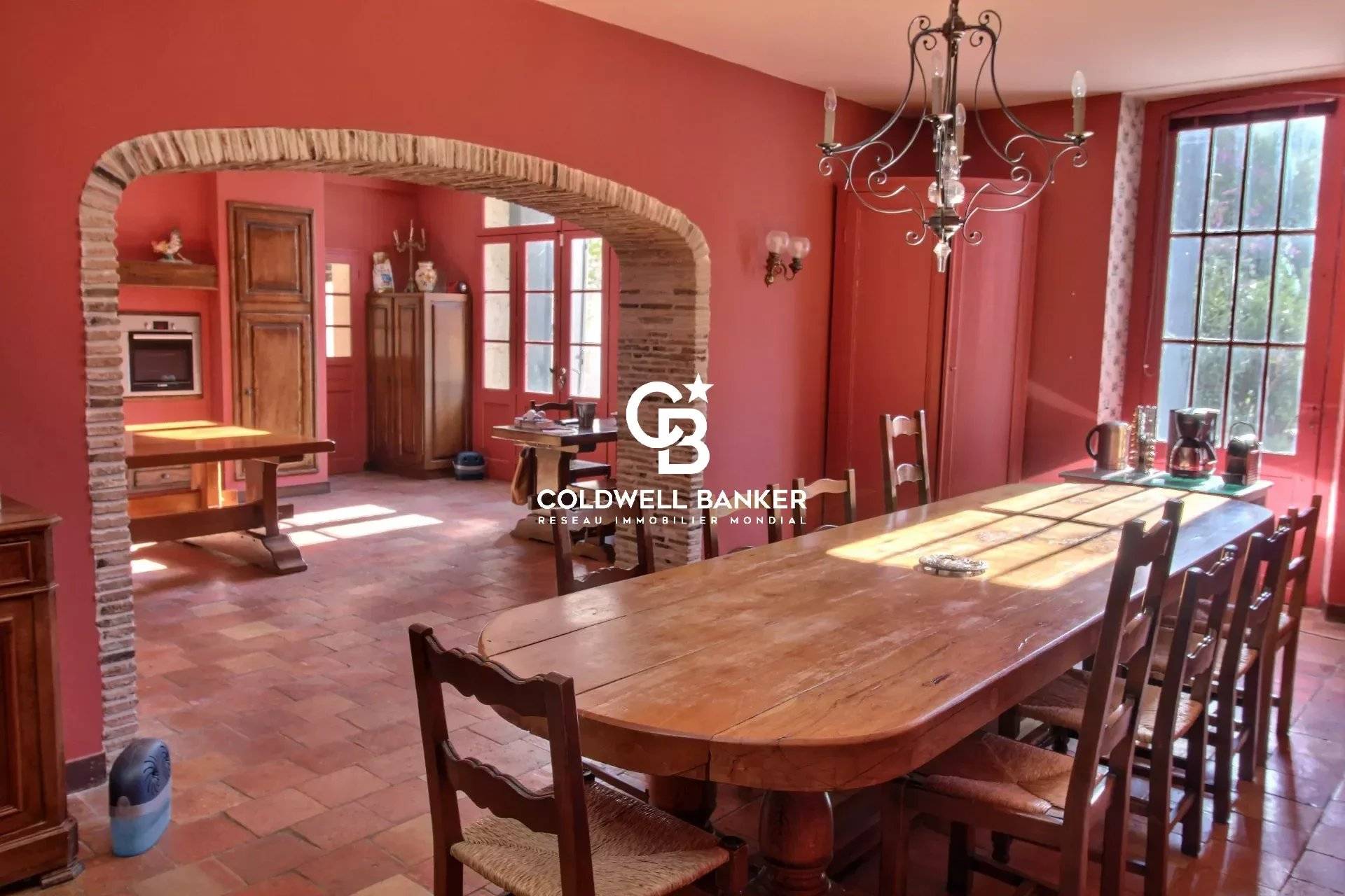 Château à vendre en Gironde au cœur du Médoc dans un écrin de nature