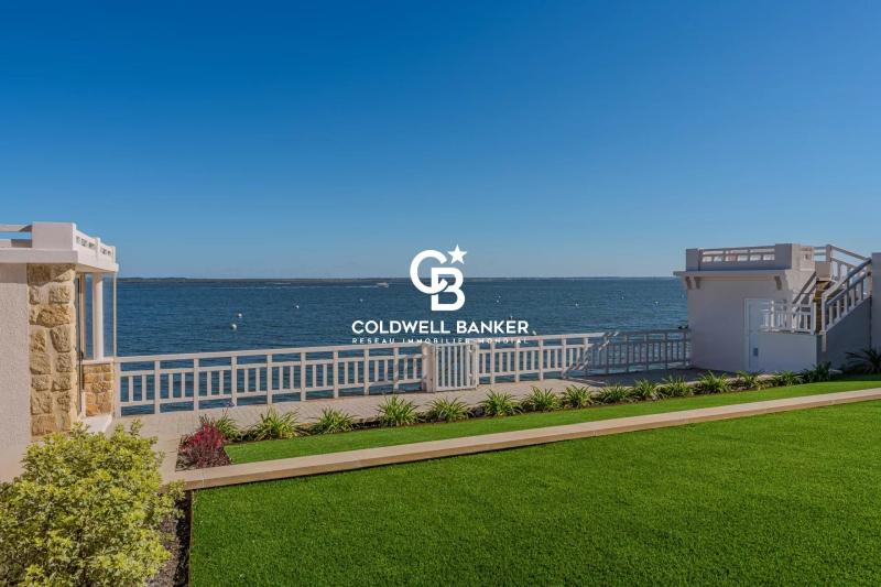 Somptueux appartement en première ligne à Arcachon