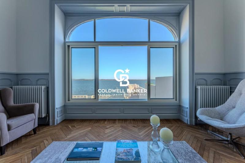 Somptueux appartement en première ligne à Arcachon