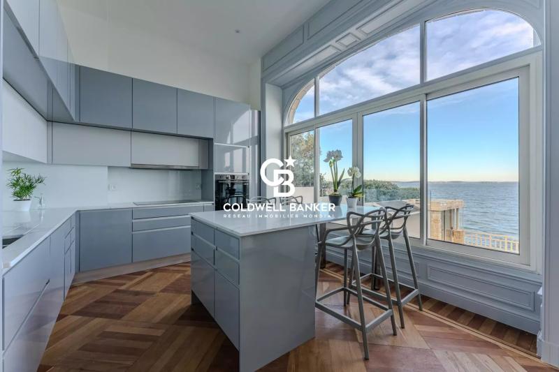 Somptueux appartement en première ligne à Arcachon