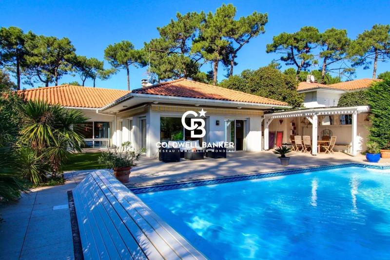 Lumière et volumes près du Moulleau – grande villa rénovée avec piscine et jardin paysagé