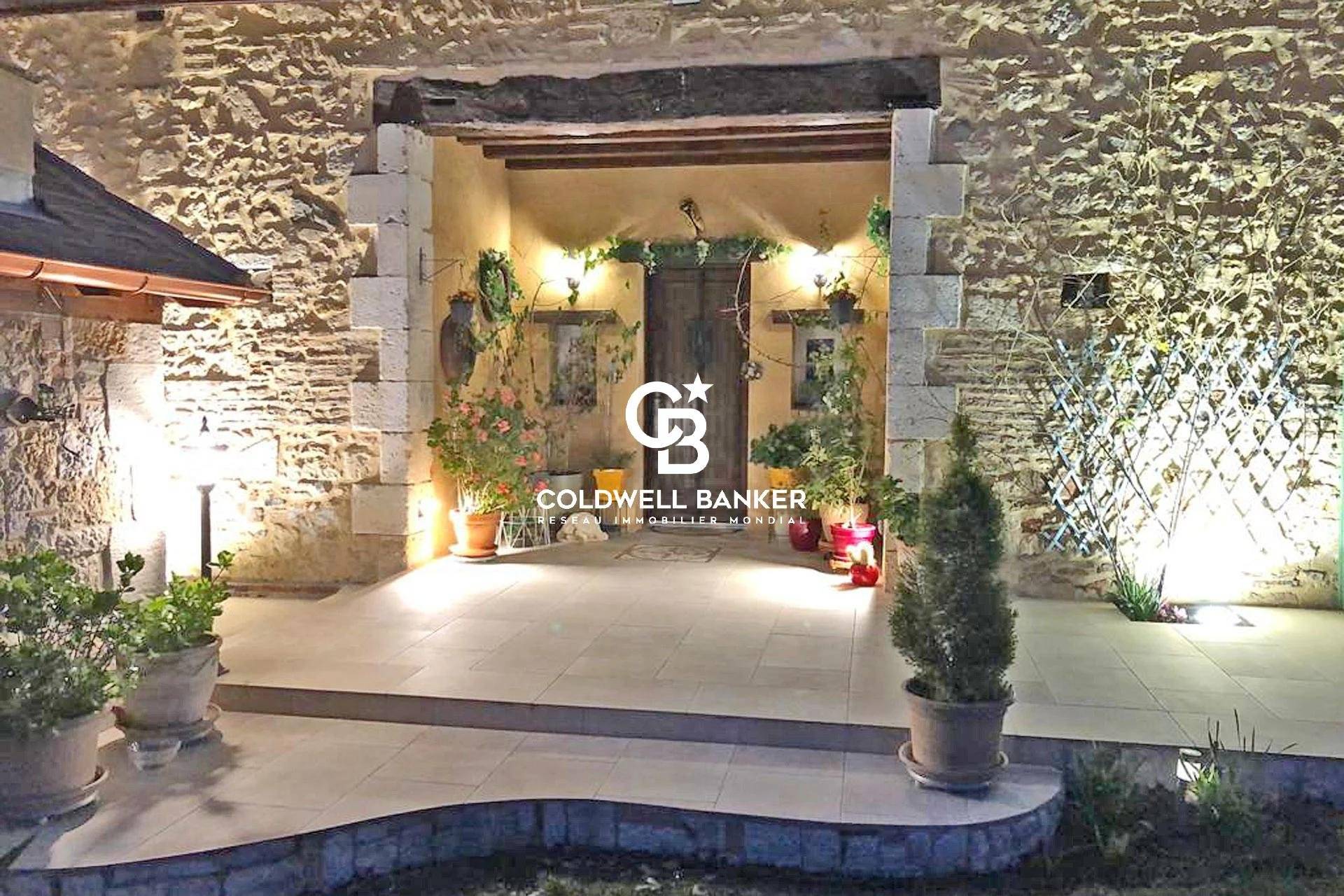 Maison de campagne au bord d'un étang - Proche Bergerac