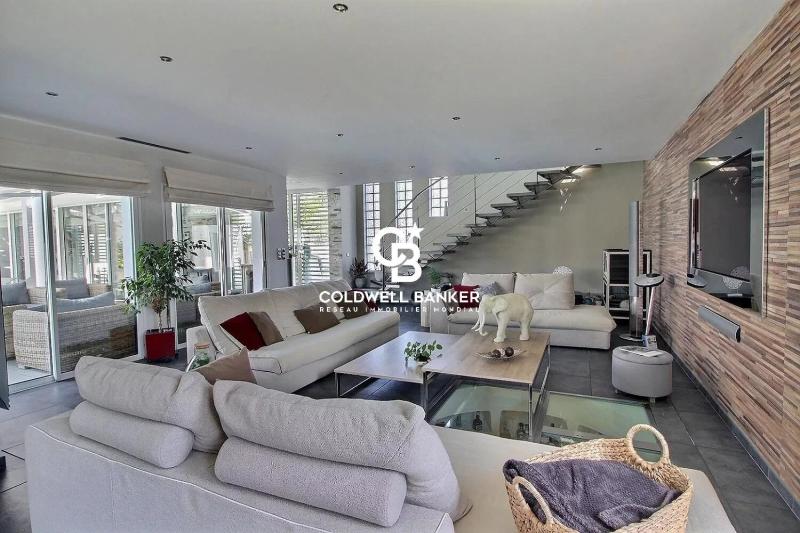 Villa d'architecte aux prestations haut de gamme proche Golf Pessac