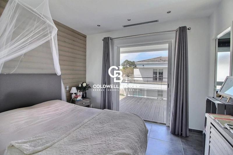 Villa d'architecte aux prestations haut de gamme proche Golf Pessac