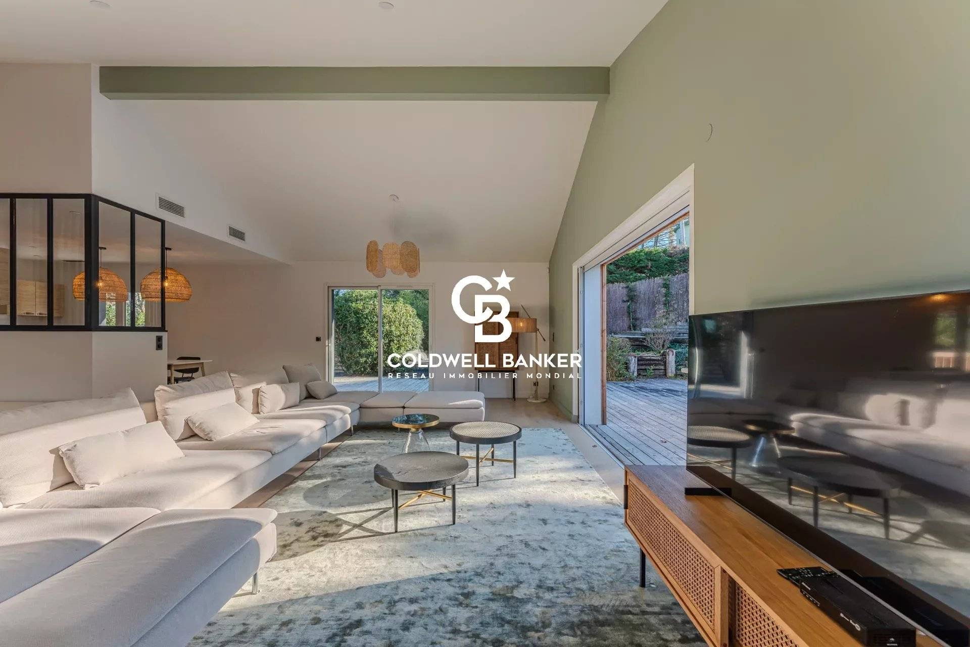 Villa de luxe rénovée proche de la plage avec vue mer Pyla-sur-Mer