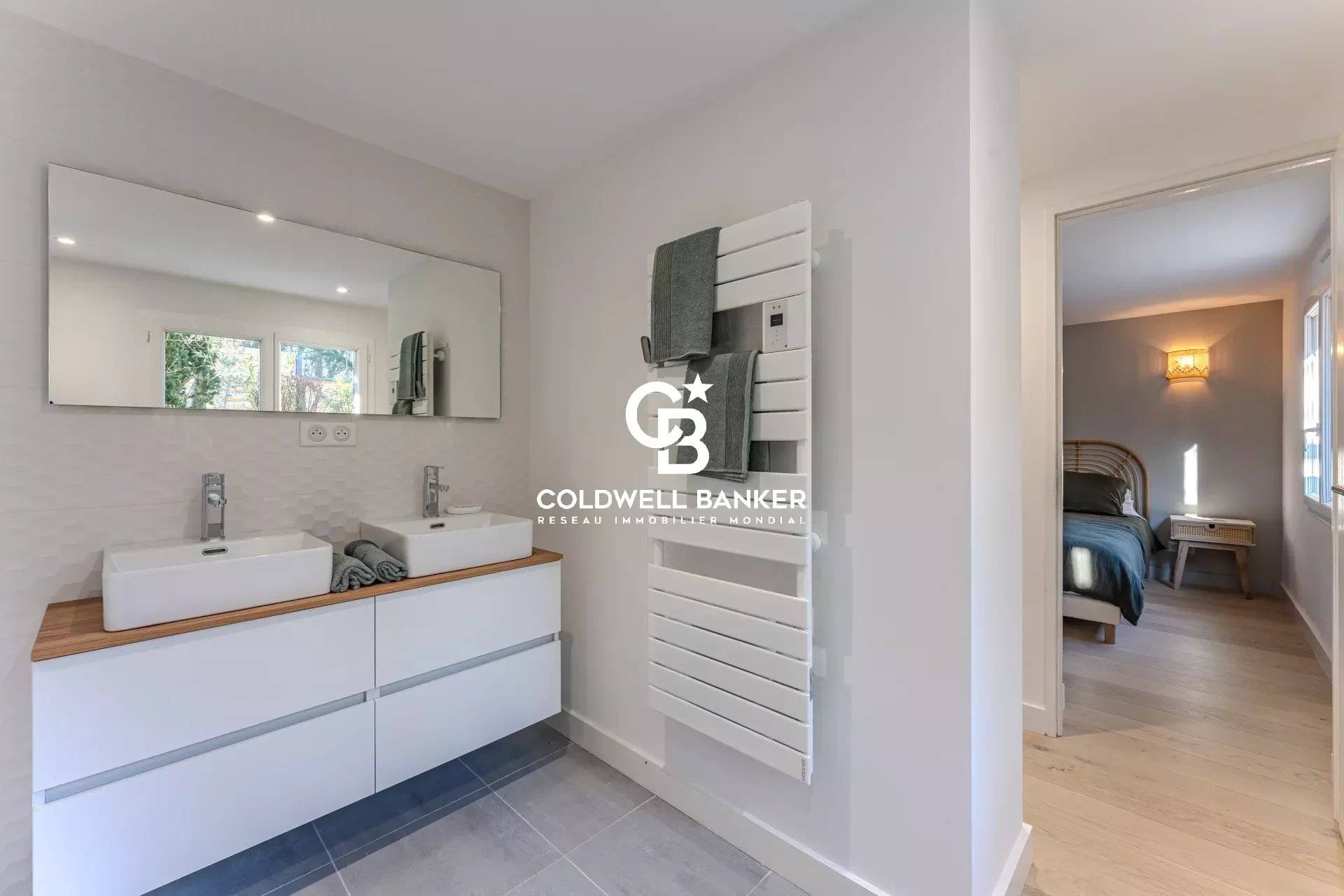 Villa de luxe rénovée proche de la plage avec vue mer Pyla-sur-Mer