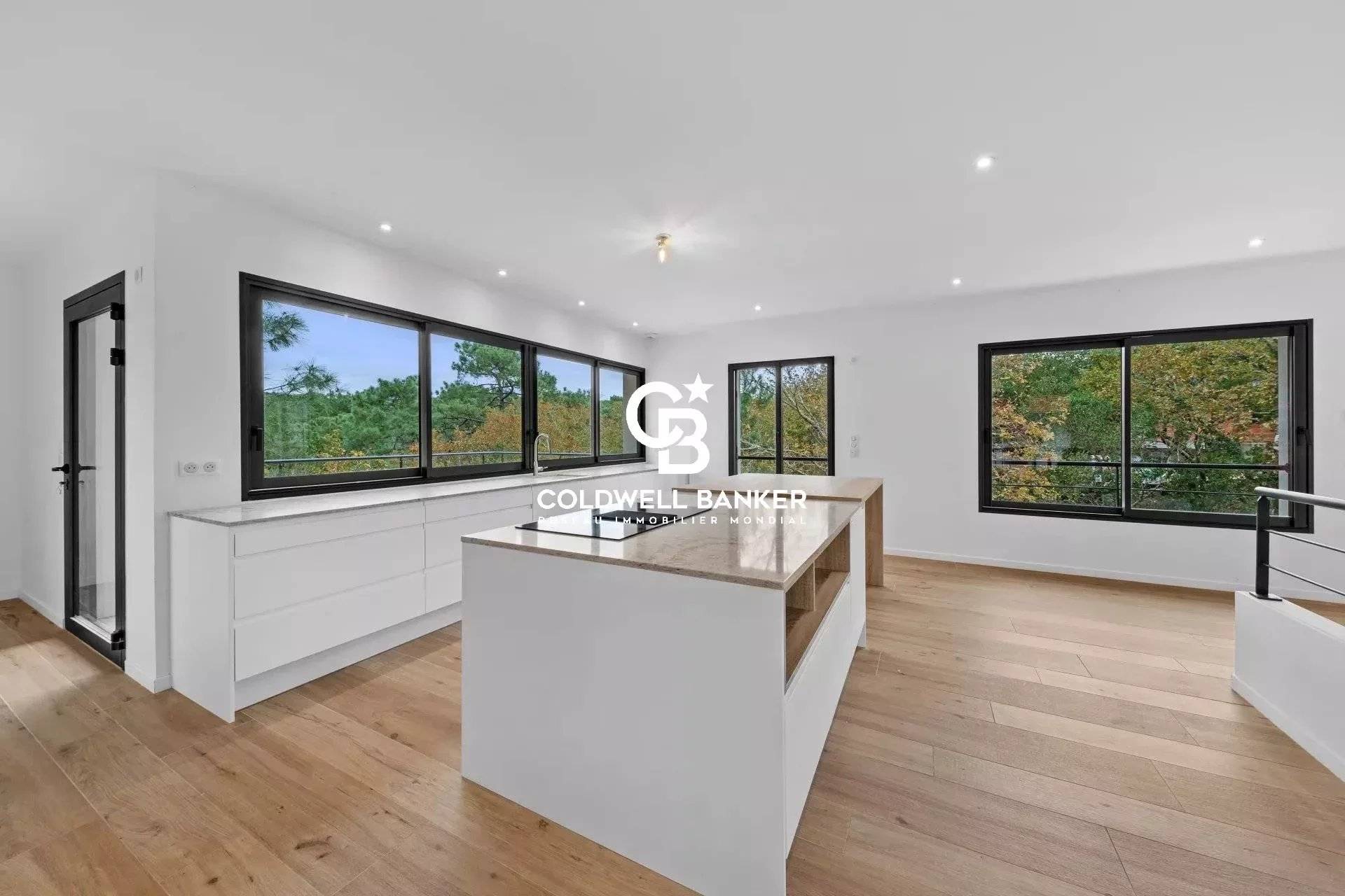 Villa neuve de grand standing dans un quartier exclusif d'Arcachon