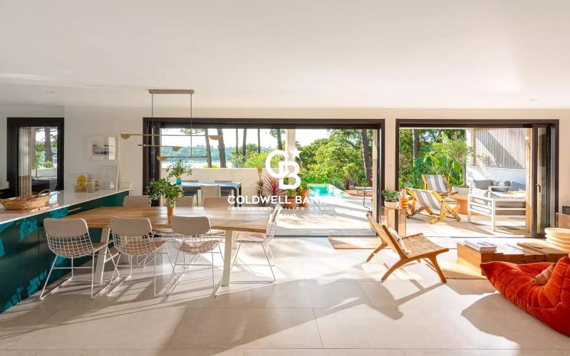 Luxueuse villa d'architecte avec vue lac Hossegor