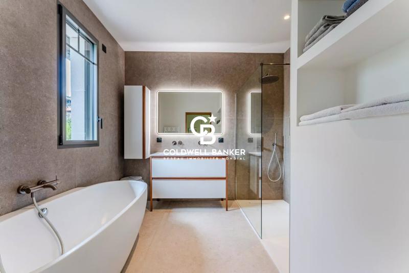 Luxueuse villa neuve aux prestations haut de gamme Arcachon