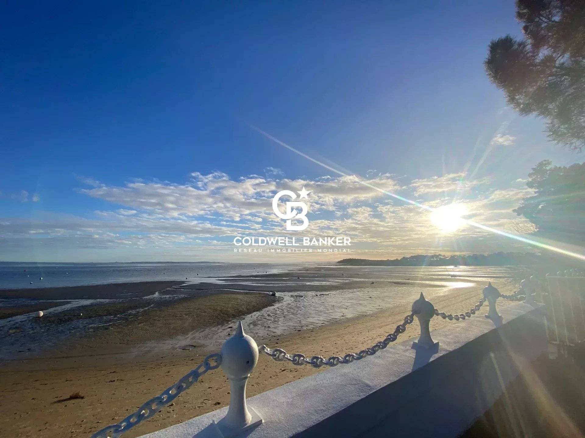 Villa de luxe en première ligne avec vue panoramique Lège-Cap-Ferret - Claouey
