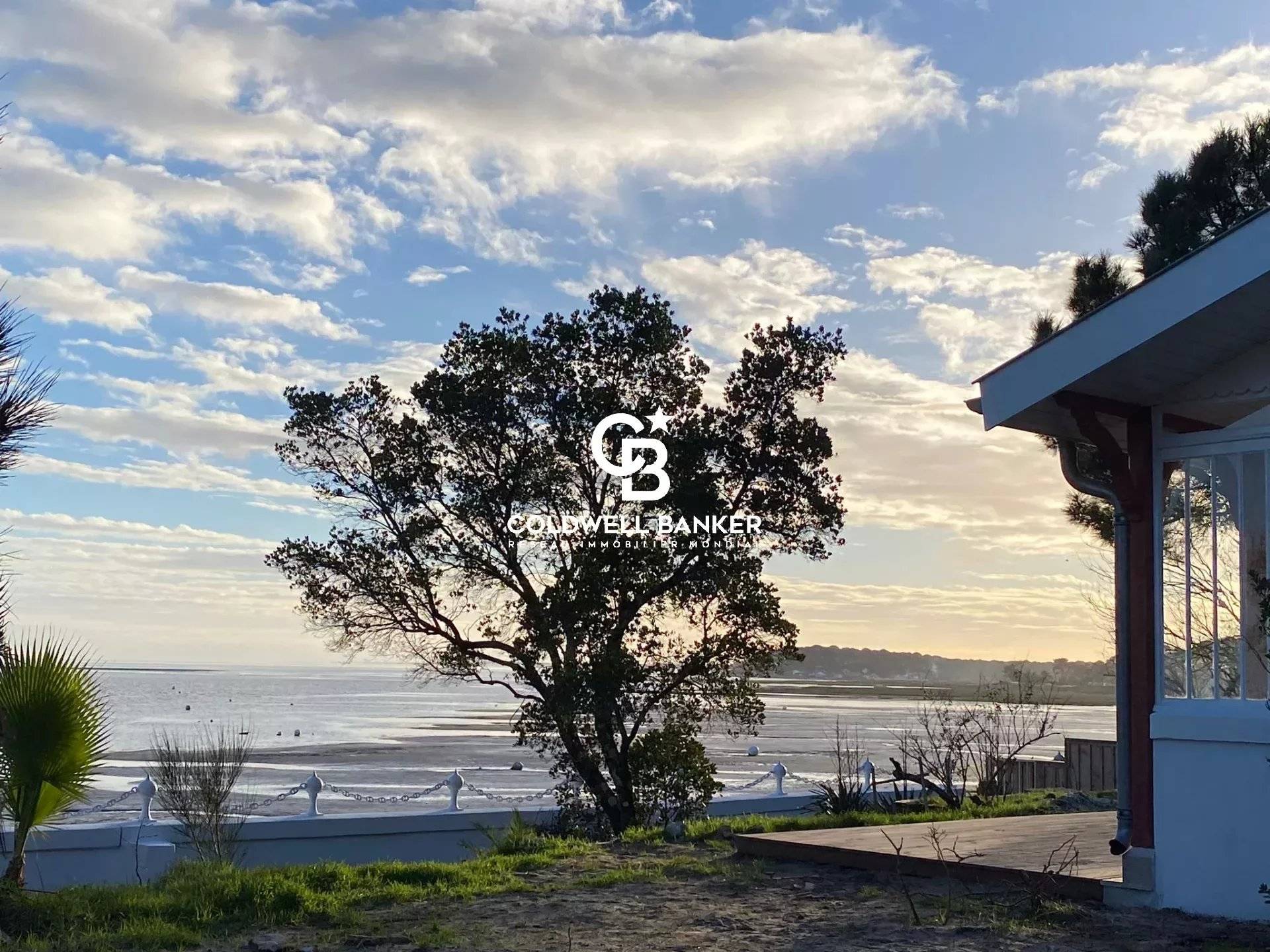 Villa de luxe en première ligne avec vue panoramique Lège-Cap-Ferret - Claouey