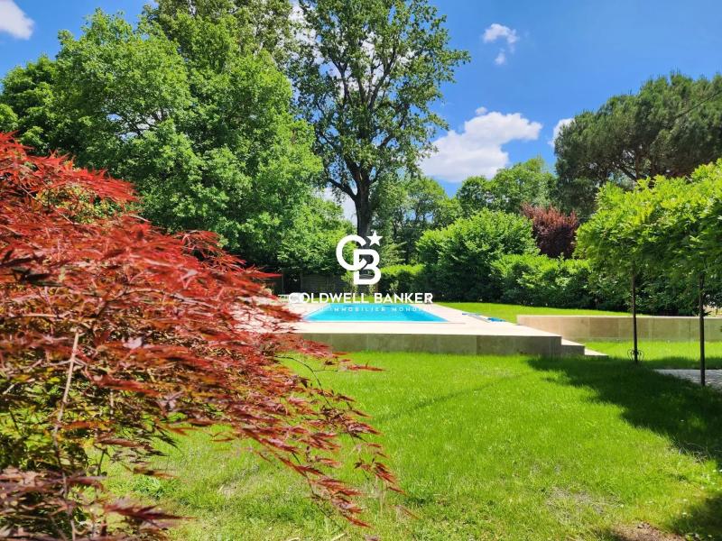 Somptueuse demeure en pierre avec parc et piscine Proche Bordeaux