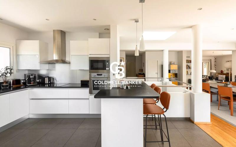 Luxueuse villa d'architecte avec vue panoramique sur le Lac à Hossegor