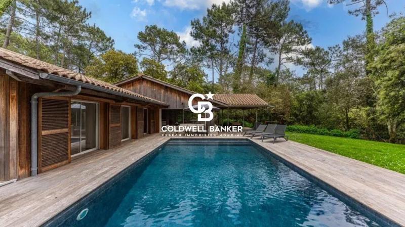 Propriété d’exception sur un terrain unique avec projet d’extension Pyla-sur-Mer