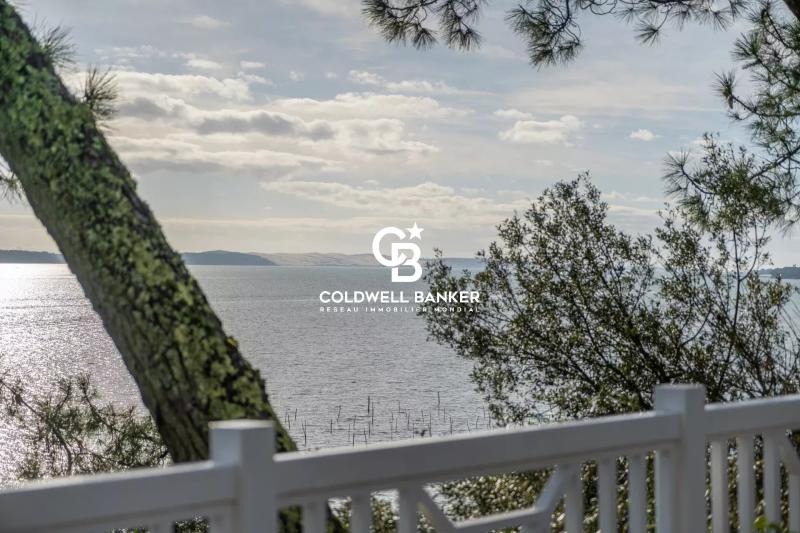 Propriété d’exception au Cap Ferret, face au Bassin, entre luxe et nature