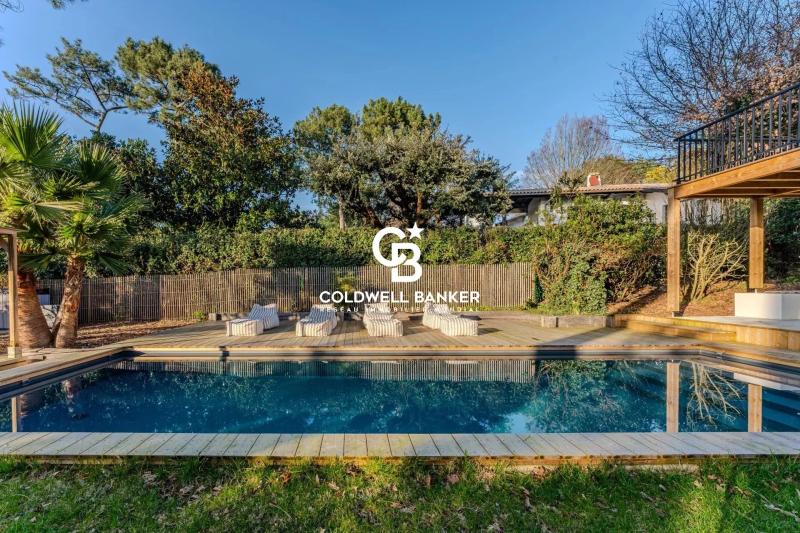 Villa contemporaine à Pyla-sur-Mer, prestations de luxe et cadre exceptionnel