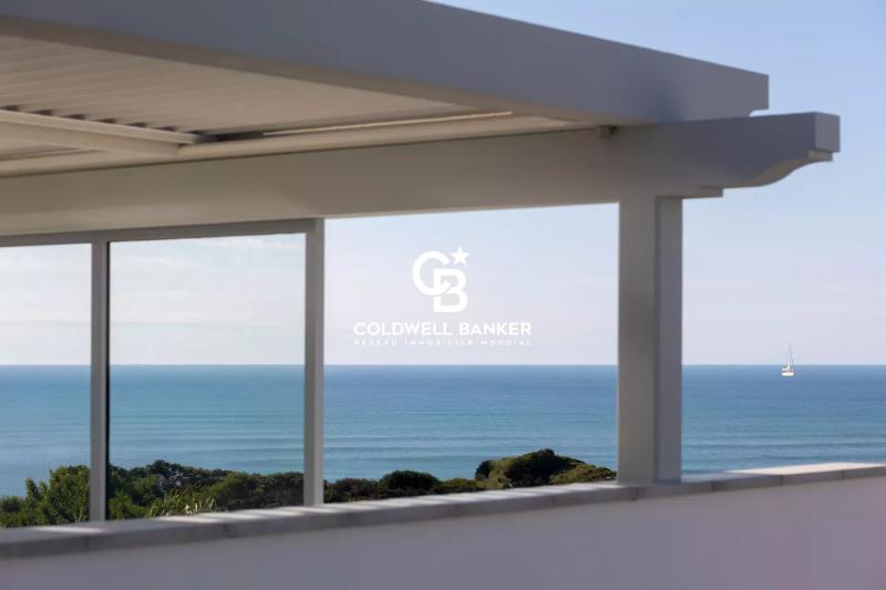 Villa contemporaine à Biarritz – vue océan, architecture d’exception et finitions haut de gamme