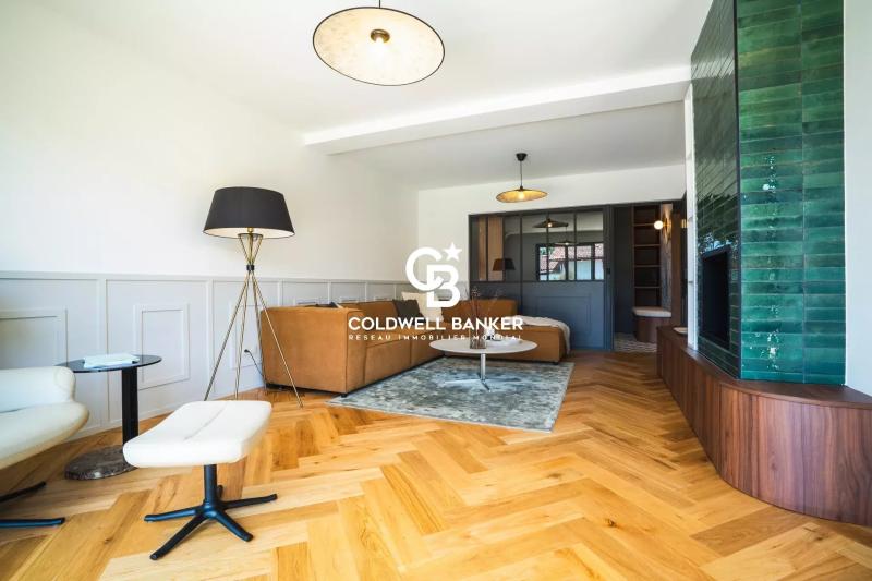 Élégance et prestige à Anglet - villa d’exception avec piscine et jardin paysager