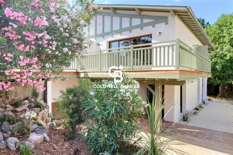 Maison à vendre à Arcachon – Entre Moulleau et Abatilles, 4 chambres, rénovée avec jardin et prestations haut de gamme