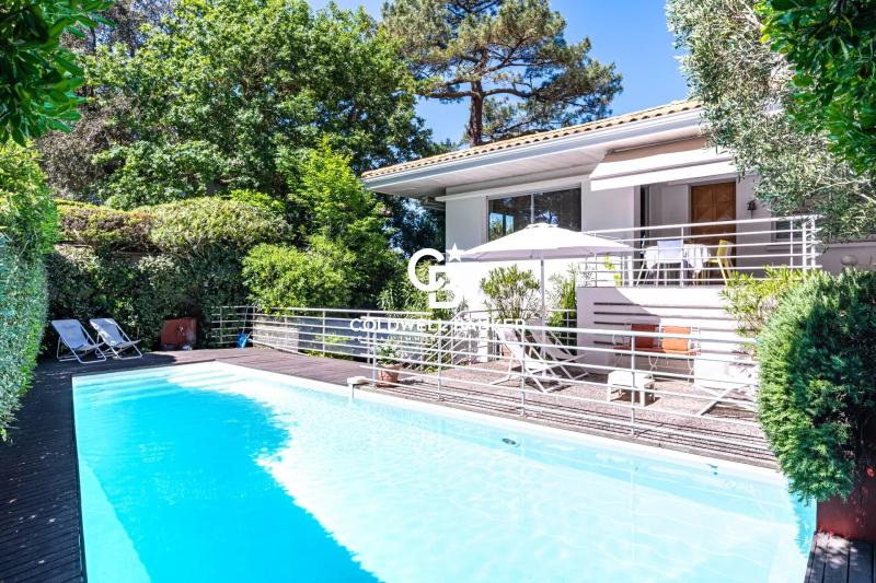 Villa avec vue panoramique sur le Bassin - Pyla-sur-Mer, élégance, volumes et intimité