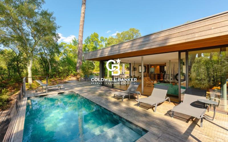 Hossegor – villa contemporaine au cœur de la pinède avec piscine