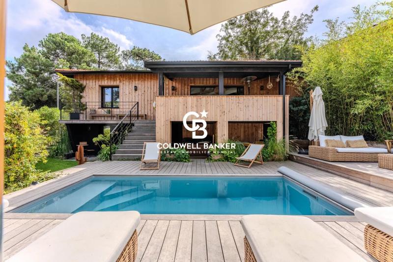 Le Moulleau – villa d’exception rénovée avec piscine chauffée et double garage à 300 m des plages