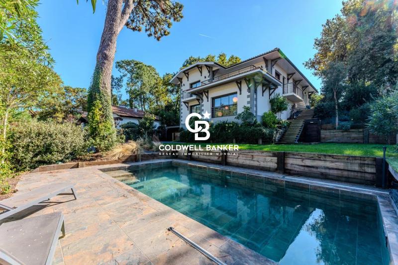 Villa familiale d’exception à Arcachon Pereire – 8 chambres, piscine chauffée, à 400 m de la plage